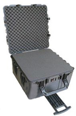 Pelican 1640 Case w/Foam (Black)